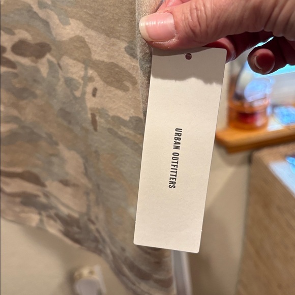 Urban Outfitters Baby Style Tee Light Camo New With Tags - Picture 2 of 5